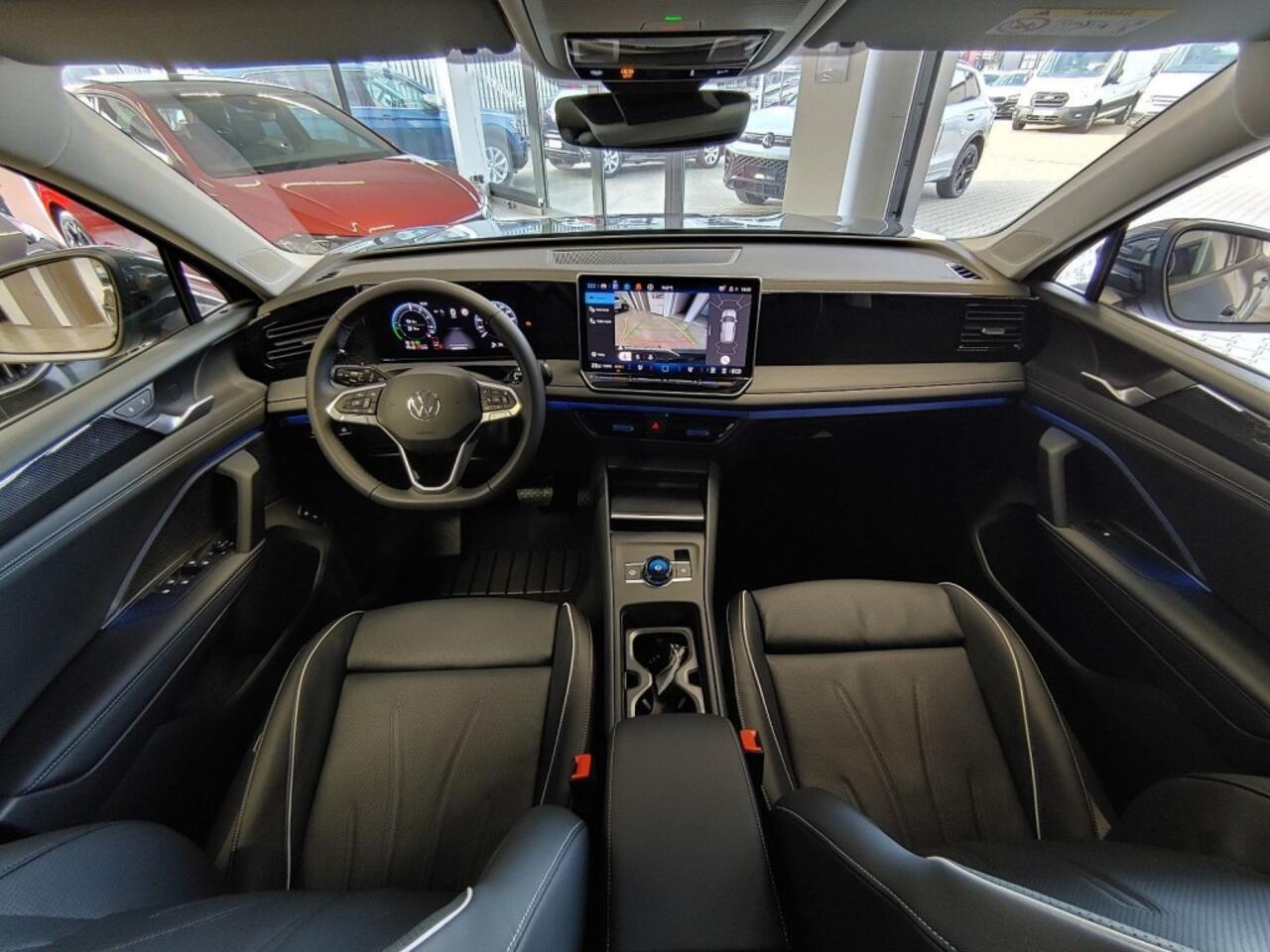 Volkswagen TIGUAN 1.5 TSI E-HYBRID LIFE TREKHAAK/CAMERA/LEDER/MEMORY/CARPLAY/ACC