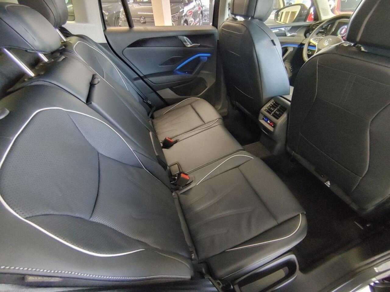 Volkswagen TIGUAN 1.5 TSI E-HYBRID LIFE TREKHAAK/CAMERA/LEDER/MEMORY/CARPLAY/ACC