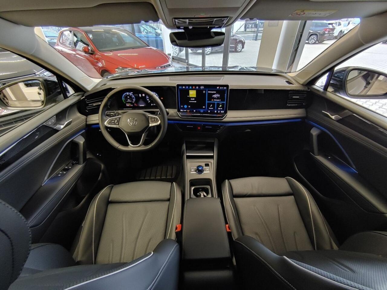 Volkswagen TIGUAN 1.5 TSI E-HYBRID LIFE TREKHAAK/CAMERA/MEMORY/LEDER/CARPLAY/ACC/E-KLEP