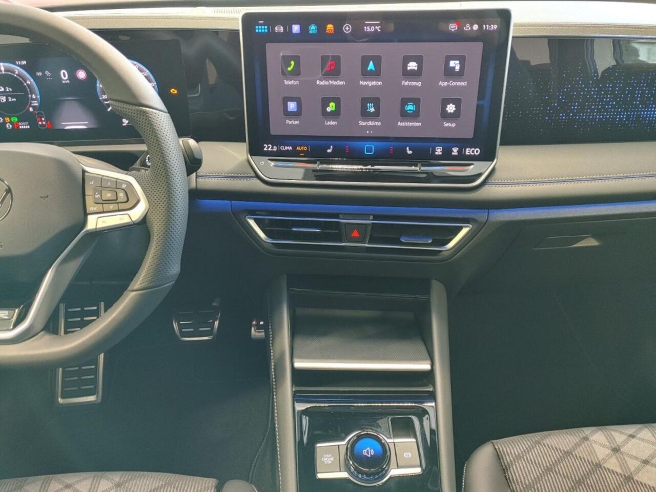 Volkswagen TIGUAN 1.5 TSI E-HYBRID R-LINE PANO-DAK/TREKHAAK/CAMERA/HUD/ACC/STOELVERW