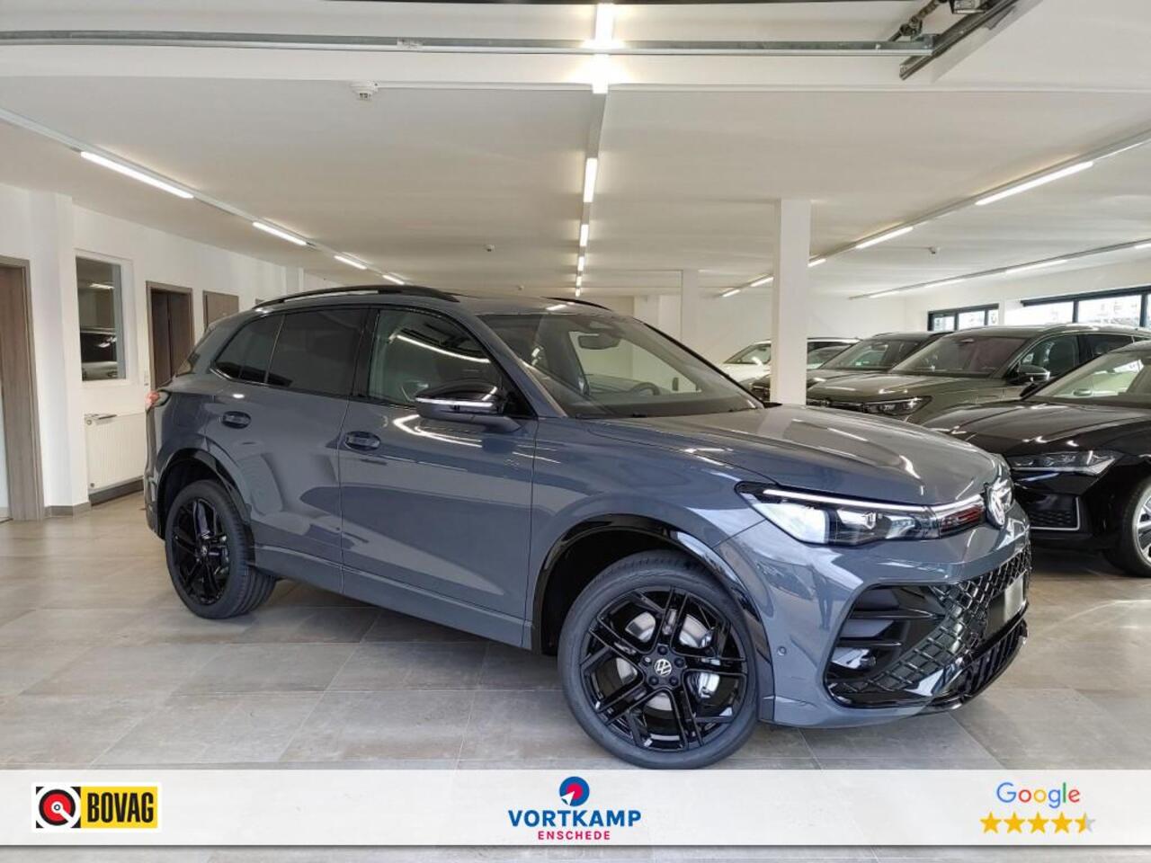 Volkswagen TIGUAN 1.5 TSI E-HYBRID R-LINE PANO-DAK/TREKHAAK/CAMERA/HUD/ACC/STOELVERW