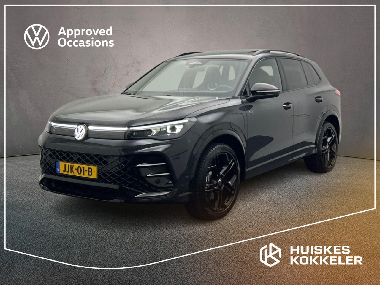Volkswagen TIGUAN R-Line Edition 1.5 TSI eHybrid 204pk DSG Automaat Trekhaak, Black Style, Panoramadak, Adaptive cruise control, Navigatie, 360 camera, Achteruitrijcamera