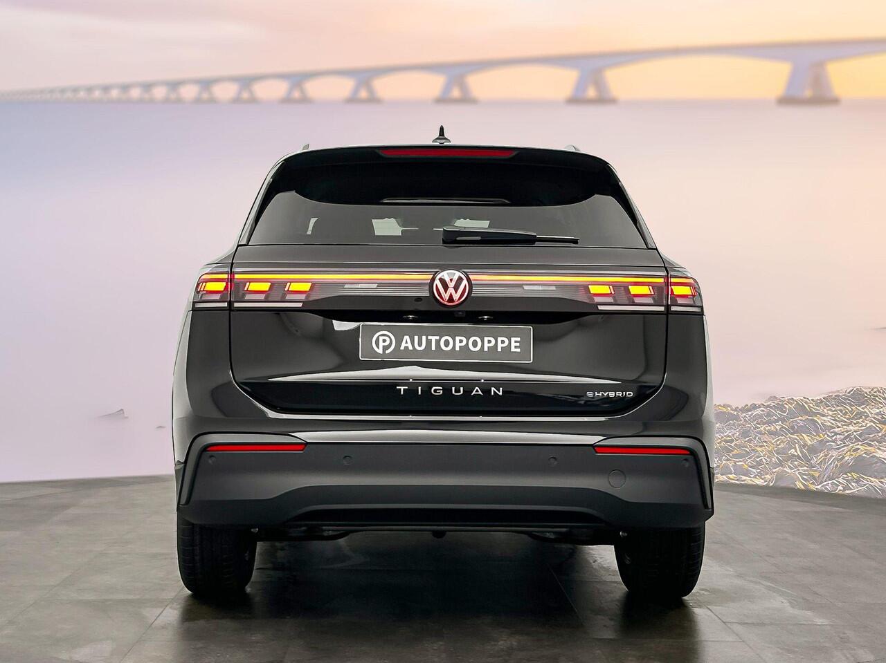 Volkswagen TIGUAN Life Edition 1.5 eHybrid 150 kW / 204 pk 1.5 eHybrid 150 kW / 204 pk