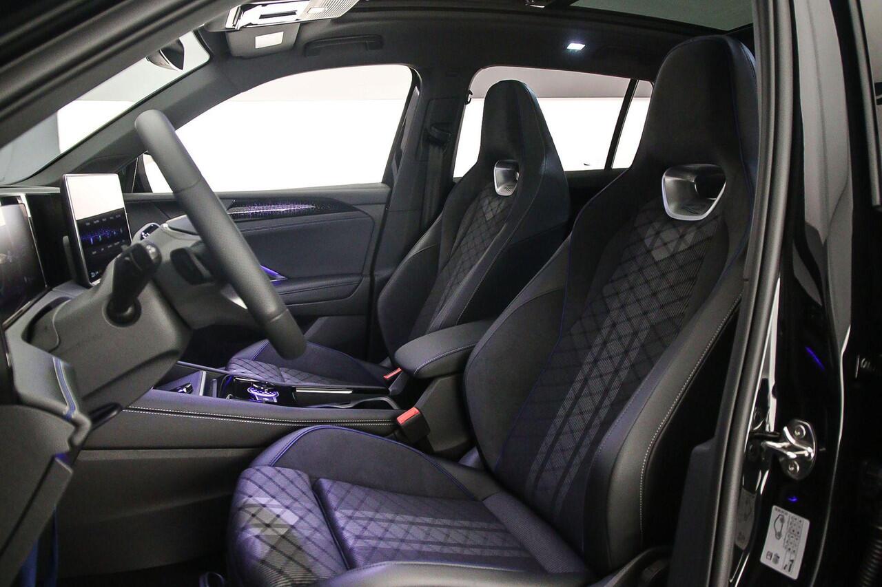 Volkswagen TIGUAN R-Line Edition 1.5 TSI eHybrid 272pk DSG Automaat Trekhaak, Panoramadak, Adaptive cruise control, 360 camera, Achteruitrijcamera