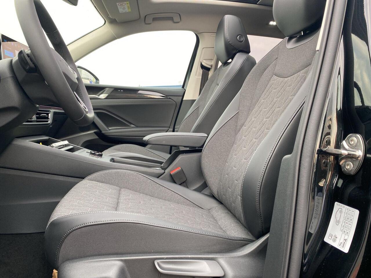 Volkswagen TIGUAN 1.5 eHybrid Life Edition | Pano | Trekhaak | 18" | | PHEV |