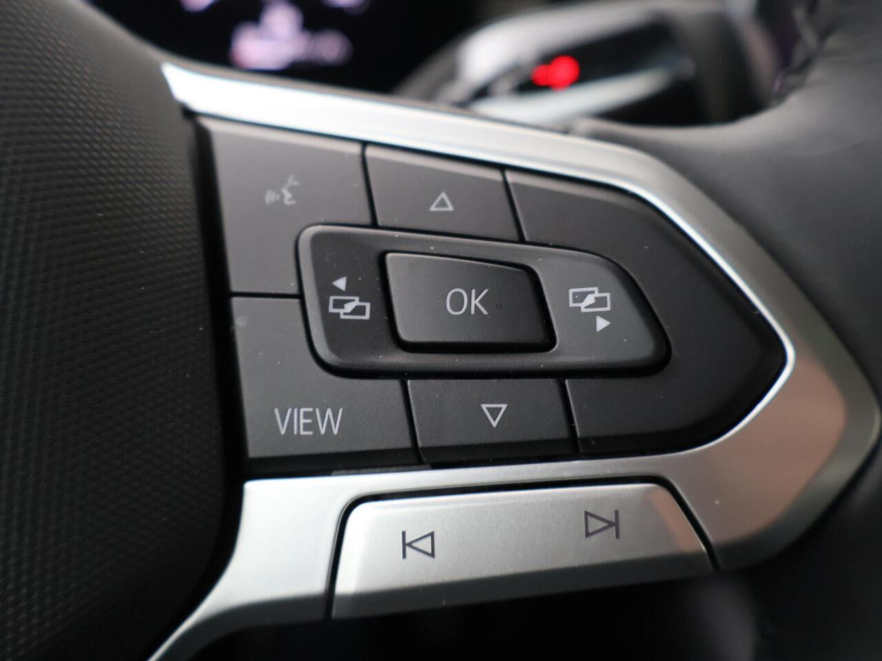 Volkswagen TIGUAN 1.5 eTSI 96 kW / 130 pk SUV 7 versn. DSG | Stoelverwarming | Achteruitrijcamera | LED | Parkeersensoren | Dodehoeksensor Side Assist |