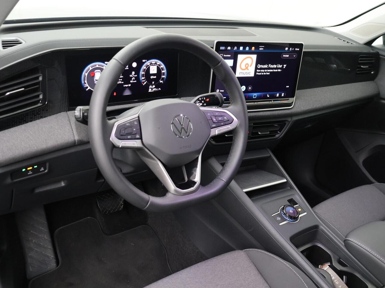 Volkswagen TIGUAN 1.5 eTSI 96 kW / 130 pk SUV 7 versn. DSG | Stoelverwarming | Achteruitrijcamera | LED | Parkeersensoren | Dodehoeksensor Side Assist |