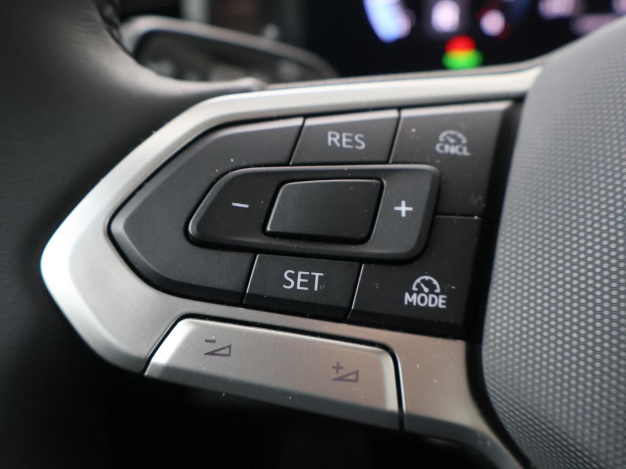 Volkswagen TIGUAN 1.5 eTSI 96 kW / 130 pk SUV 7 versn. DSG | Stoelverwarming | Achteruitrijcamera | LED | Parkeersensoren | Dodehoeksensor Side Assist |