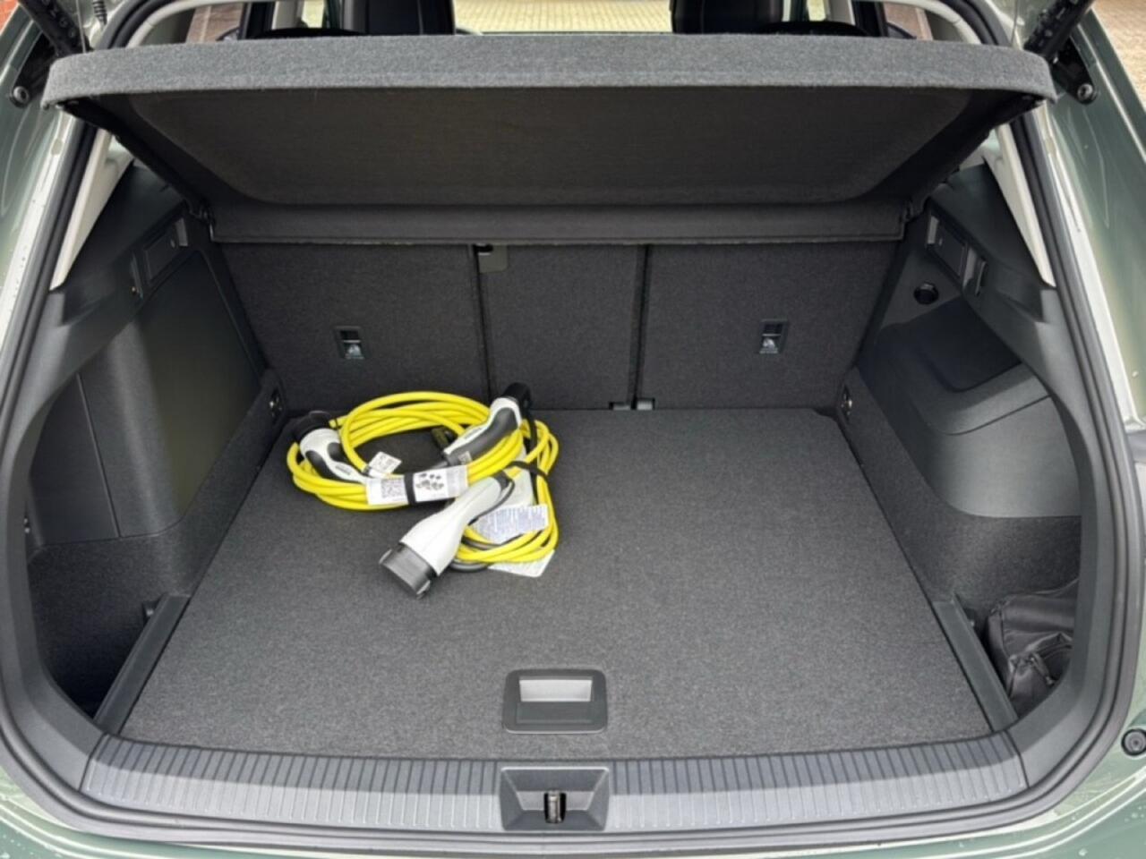 Volkswagen TIGUAN 1.5 TSI E-HYBRID LIFE TREKHAAK/CAMERA/MEMORY/LEDER/CARPLAY/ACC/E-KLEP