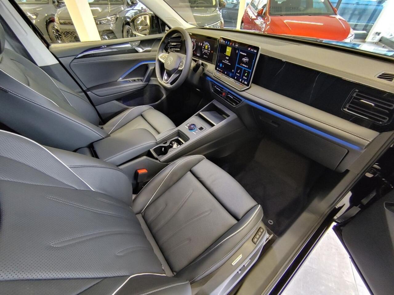 Volkswagen TIGUAN 1.5 TSI E-HYBRID LIFE TREKHAAK/CAMERA/MEMORY/LEDER/CARPLAY/ACC/E-KLEP