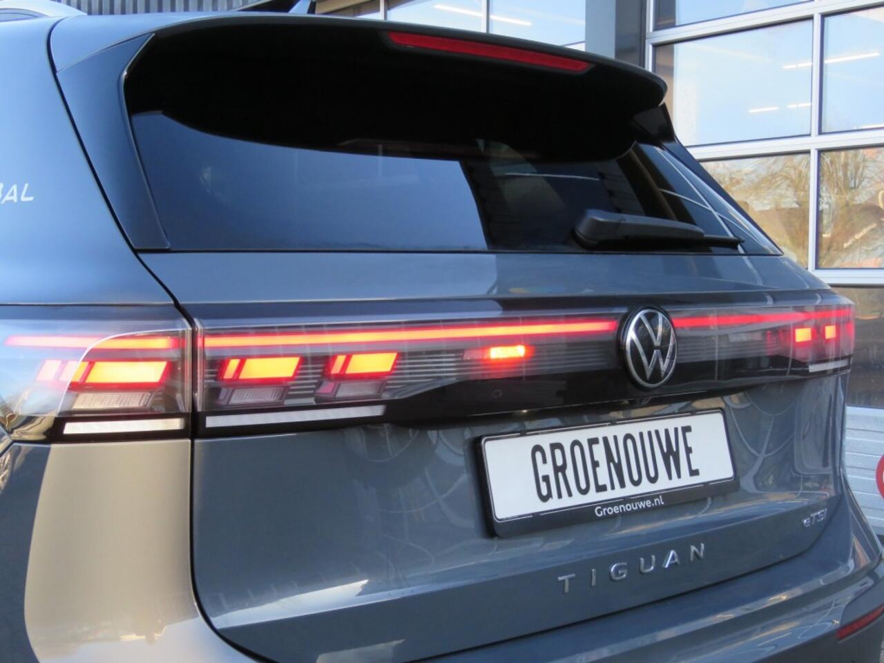 Volkswagen TIGUAN 1.5 eTSI 150pk DSG-aut. GOAL / 20 Inch / Trekhaak / Zwarte hemel / FABRIEKS garantie