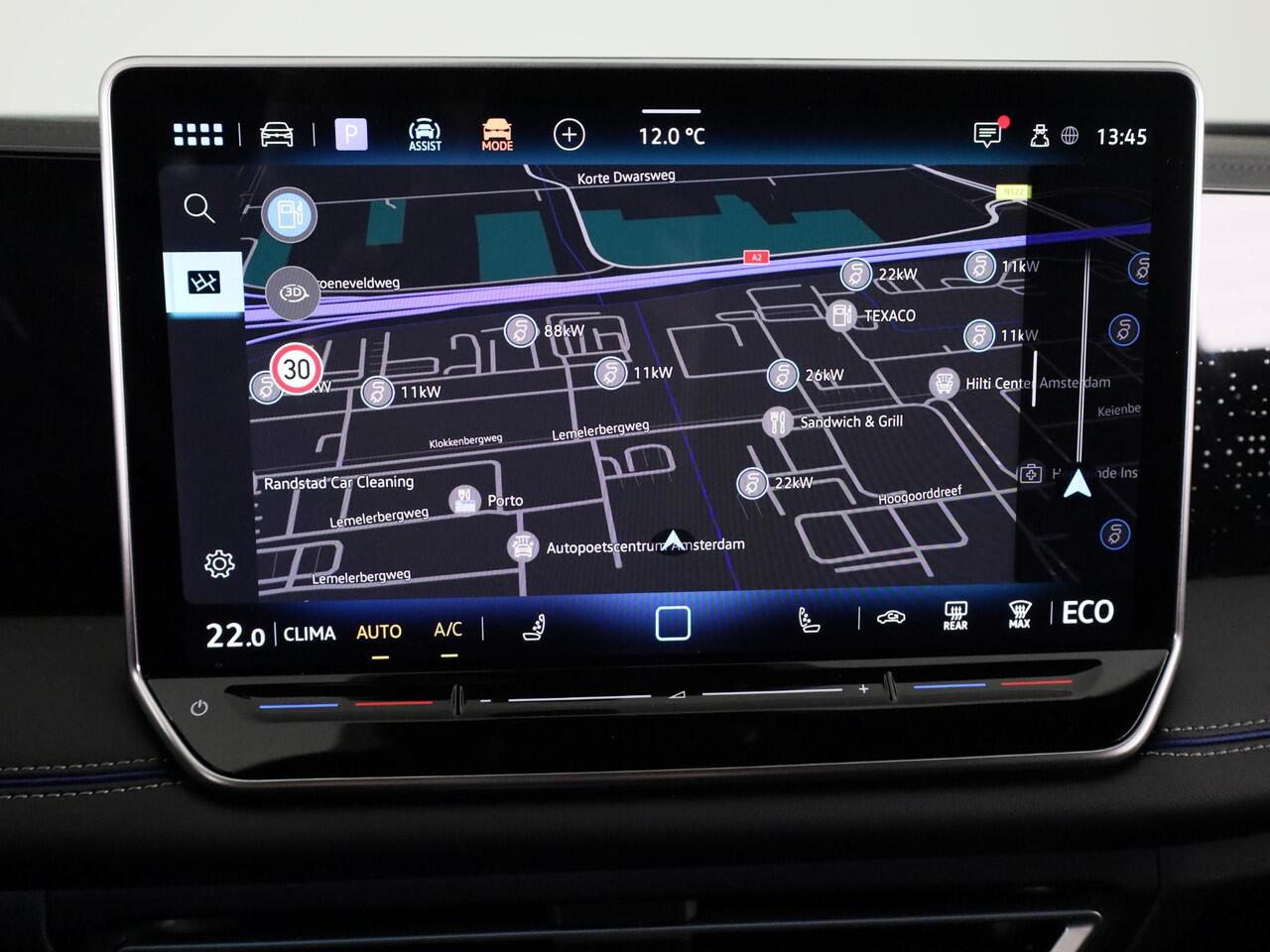 Volkswagen TIGUAN 1.5 eHybrid R-Line Edition 204 pk Automaat (DSG) | Verlengde garantie | Navigatie | Parkeersensoren (Park assist) | Achteruitrijcamera | R-Line |