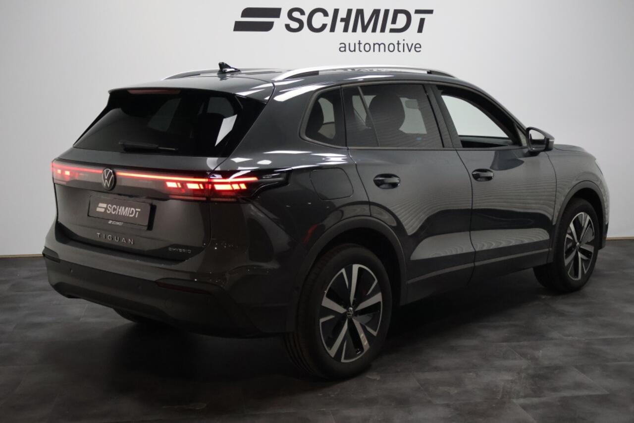 Volkswagen TIGUAN 1.5 TSI eHybrid 150 kW Life | Trekhaak | Winter Pakket | LED