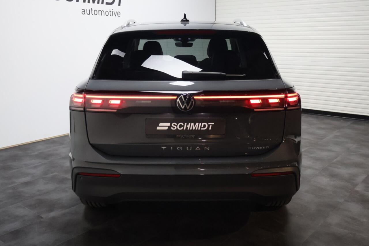 Volkswagen TIGUAN 1.5 TSI eHybrid 150 kW Life | Trekhaak | Winter Pakket | LED