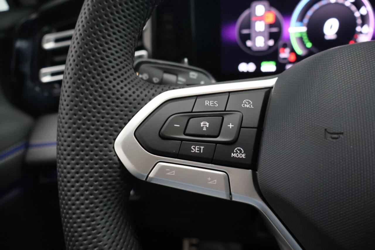 Volkswagen TIGUAN 1.5 eHybrid R Line Edition 272pk | Panoramadak | Trekhaak