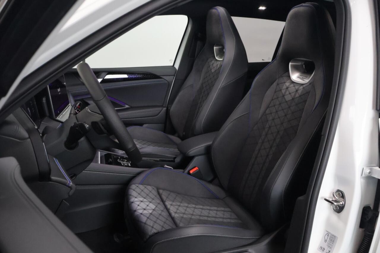 Volkswagen TIGUAN 1.5 eHybrid R Line Edition 272pk | Panoramadak | Trekhaak