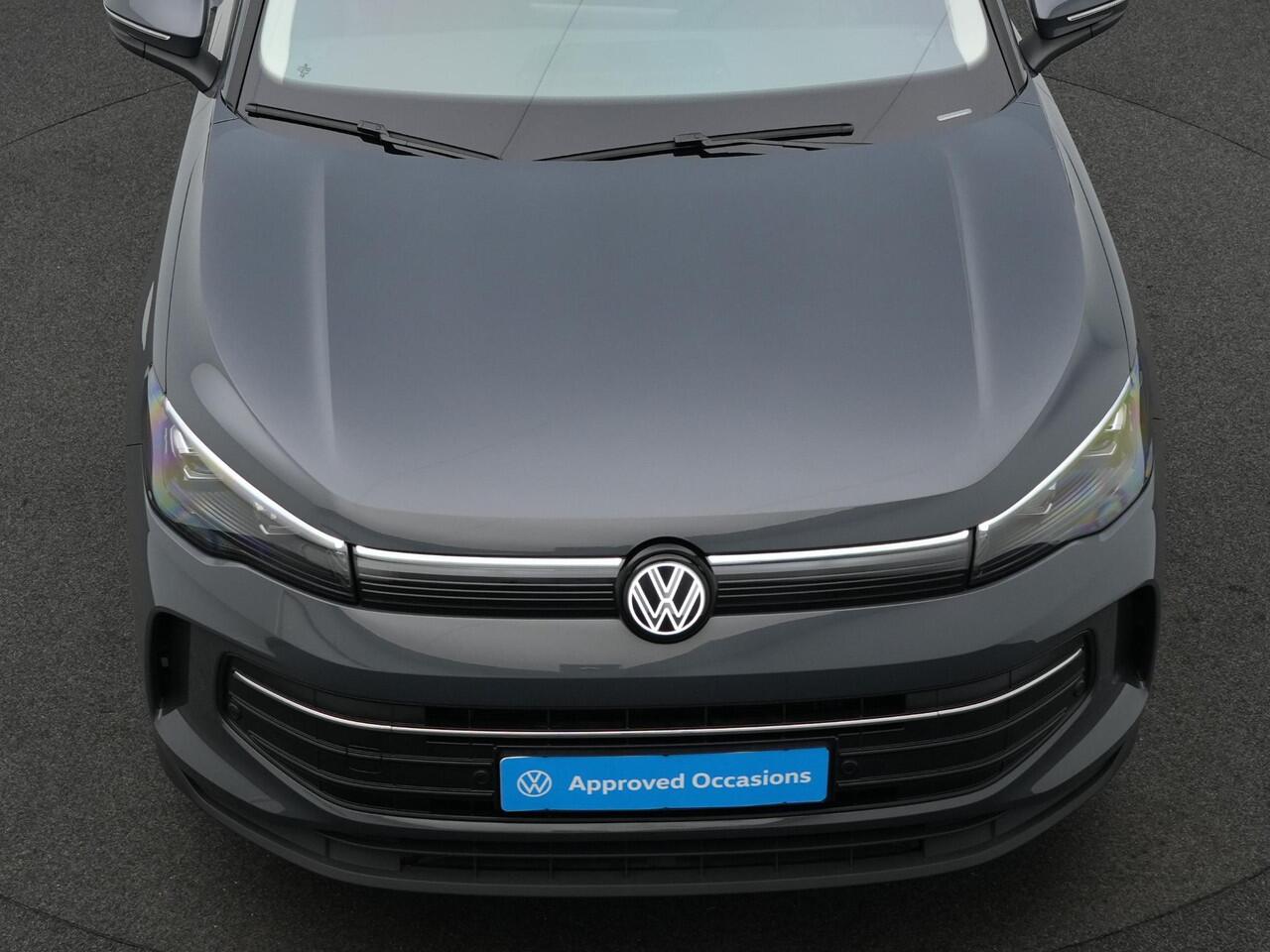 Volkswagen TIGUAN 1.5 eHybrid 204 pk DSG Life | Trekhaak | Adaptief onderstel | Stuur-/achterbankverwarming | Achteruitrijcamera
