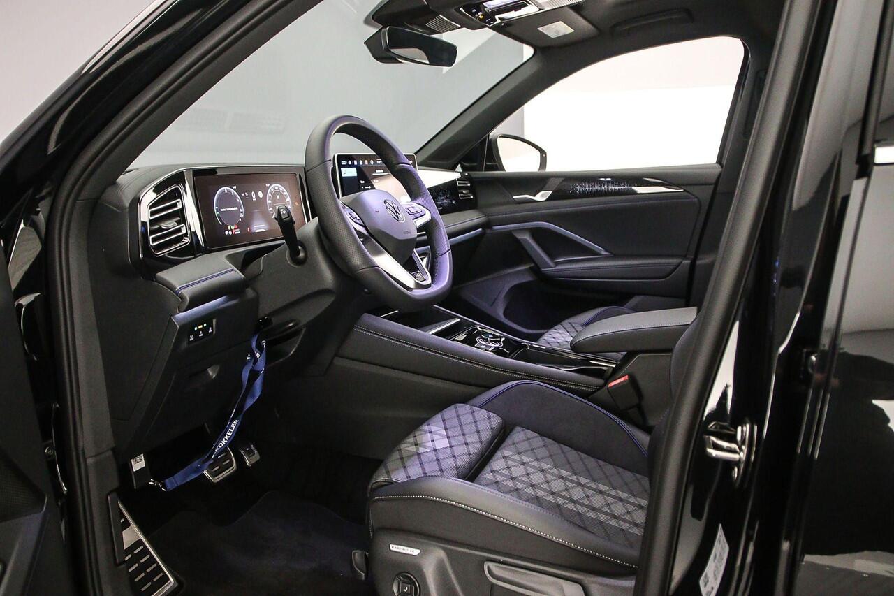 Volkswagen TIGUAN R-Line Edition 1.5 TSI eHybrid 272pk DSG Automaat Trekhaak, Panoramadak, Navigatie, Adaptive cruise control, Achteruitrijcamera, Elektrische achterklep