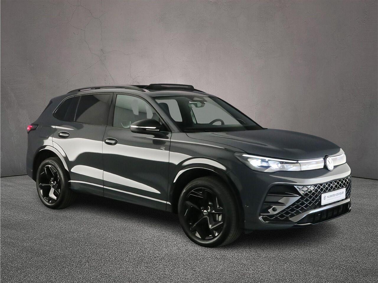 Volkswagen TIGUAN R-Line Edition 1.5 TSI eHybrid 272pk DSG Automaat Trekhaak, Harman Kardon audio, Panoramadak, Adaptive cruise control, 360 camera, Elektrische achterklep