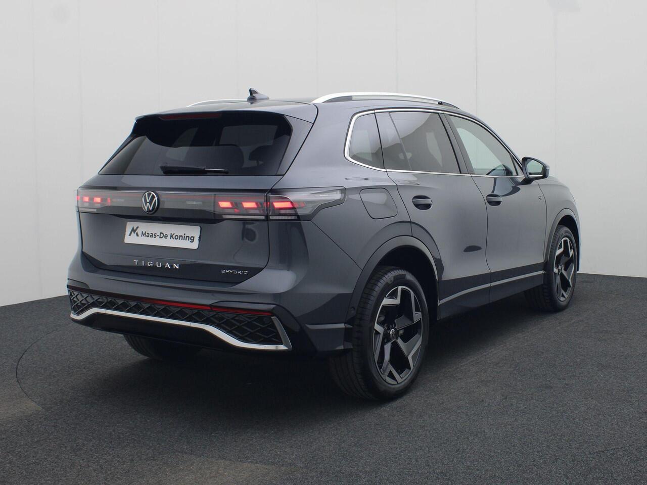 Volkswagen TIGUAN 1.5eHybrid 200kW/272PK R-Line DSG · Trekhaak · Massagefunctie · Garantie t/m 19-02-2030 of 100000km.