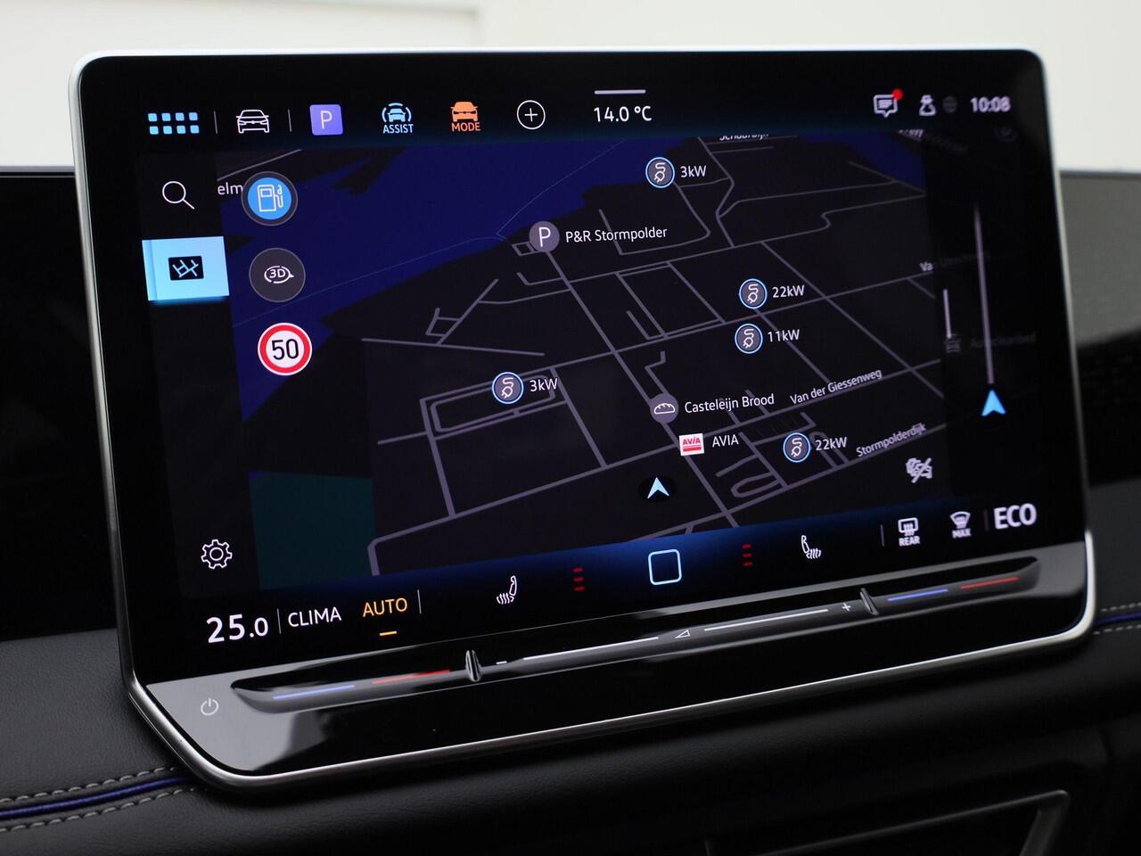 Volkswagen TIGUAN 1.5eHybrid 200kW/272PK R-Line DSG · Trekhaak · Massagefunctie · Garantie t/m 19-02-2030 of 100000km.