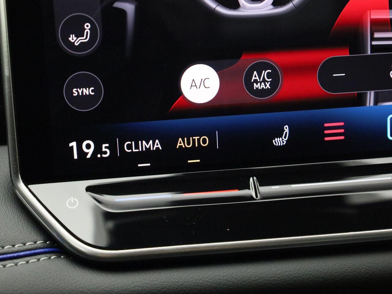 Volkswagen TIGUAN 1.5eHybrid 200kW/272PK R-Line DSG · Trekhaak · Massagefunctie · Garantie t/m 19-02-2030 of 100000km.