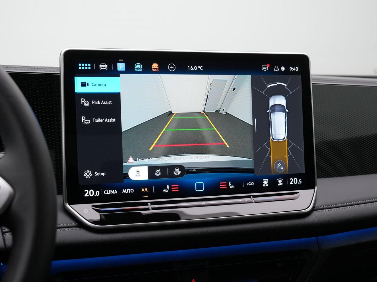 Volkswagen TIGUAN 1.5 eHybrid 204 pk DSG Life | Trekhaak | Adaptief onderstel | Stuur-/achterbankverwarming | Achteruitrijcamera