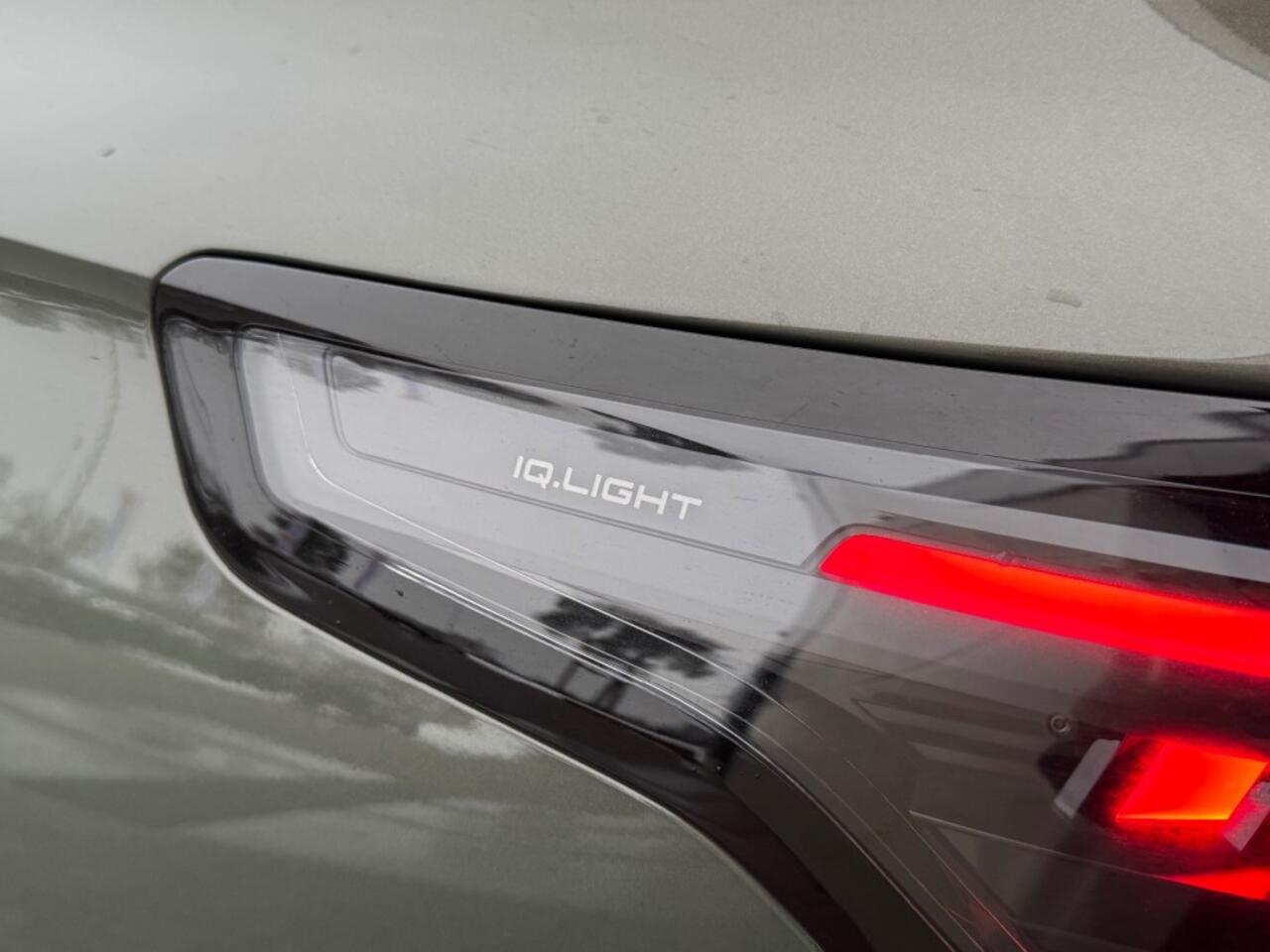 Volkswagen TIGUAN 1.5 eTSI Life Edition - schuif/kanteldak - winterpakket - camera