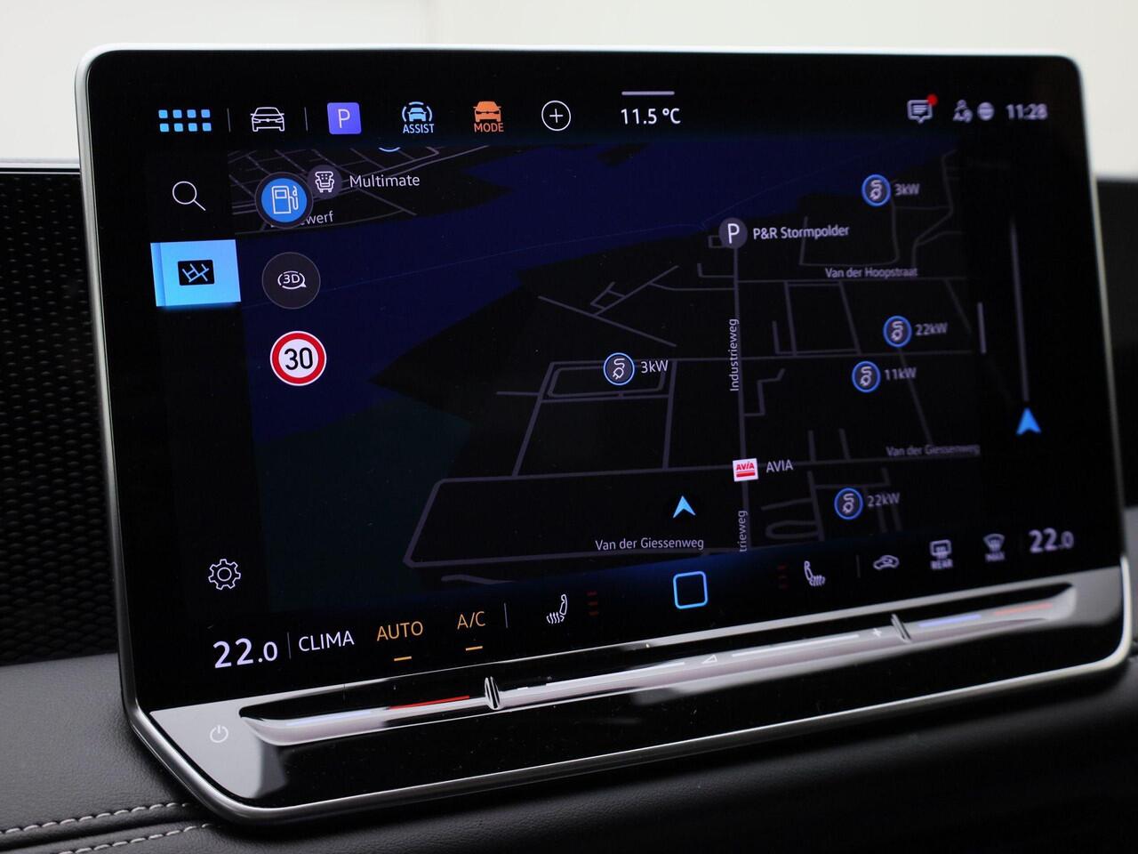 Volkswagen TIGUAN 1.5eTSI/150PK Goal DSG · Trekhaak · 360°Camera + Parkeersensoren · Navigatie · Dodehoeksensor · Apple/Android Car Play · Garantie t/m 27-03-2027