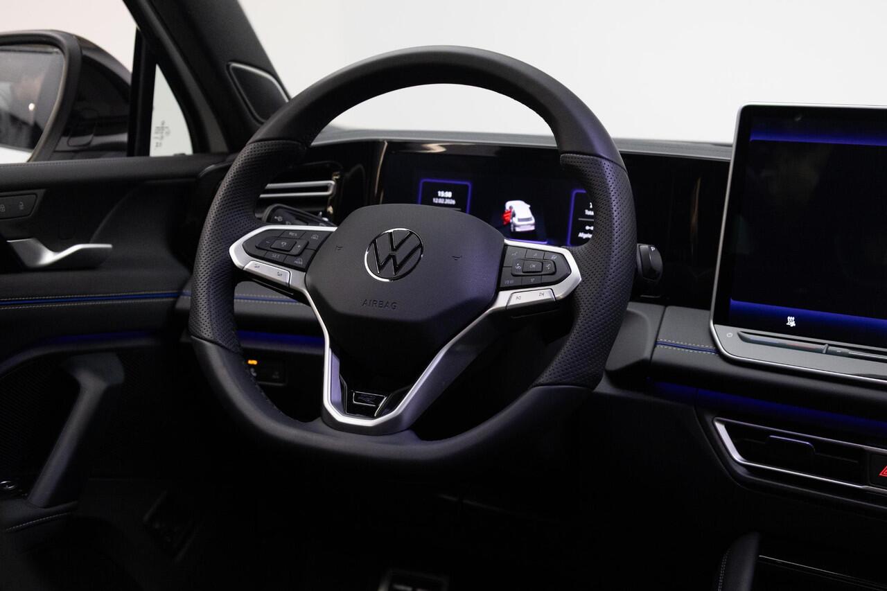 Volkswagen TIGUAN 1.5 eHybrid R-Line Edition | Panaroamdak | Trekhaak |