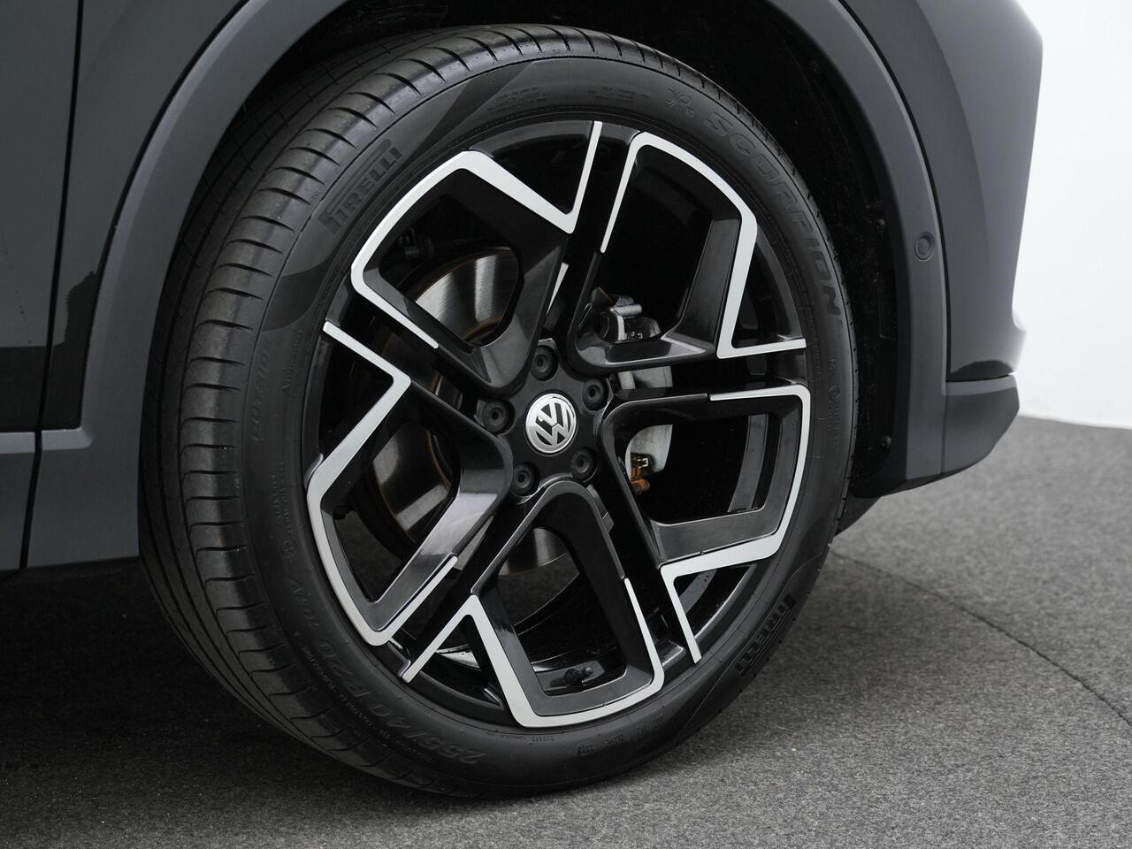 Volkswagen TIGUAN 1.5eTSI 130 pk DSG Goal Edition | Trekhaak | 360 Camera | Stuur-/stoelverwarming | Side Assist