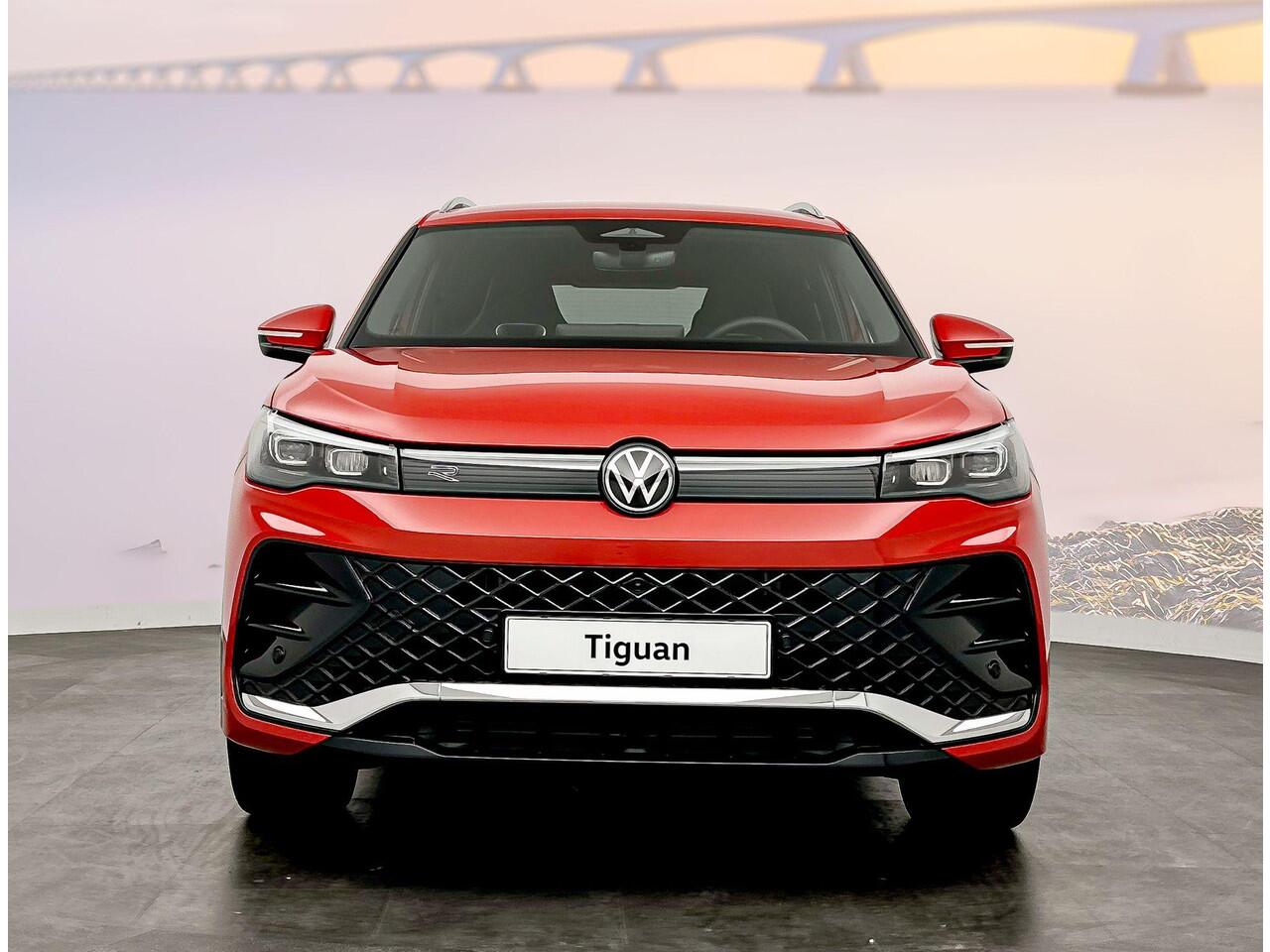 Volkswagen TIGUAN 1.5 eTSI R-Line Edition DSG7 150pk Black Style