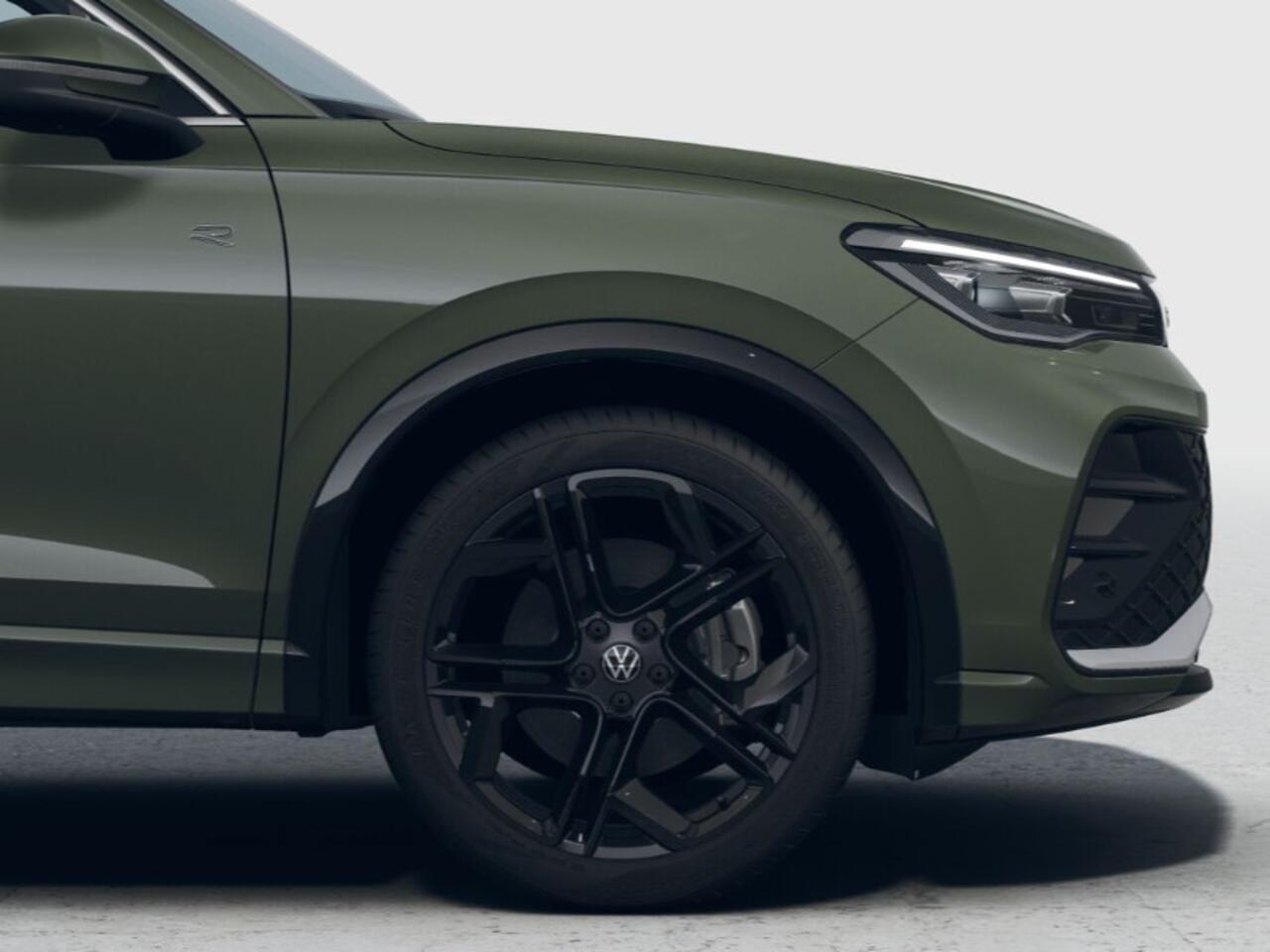 Volkswagen TIGUAN R-Line Edition 1.5 eHybrid 204 pk 6 versn. DSG · Comfort pakket · Style Pakket · Trekhaak inklapbaar, met elektrische ontgrendeling, incl. aanhangermanoeuvreerhulp Trailer Assist ·