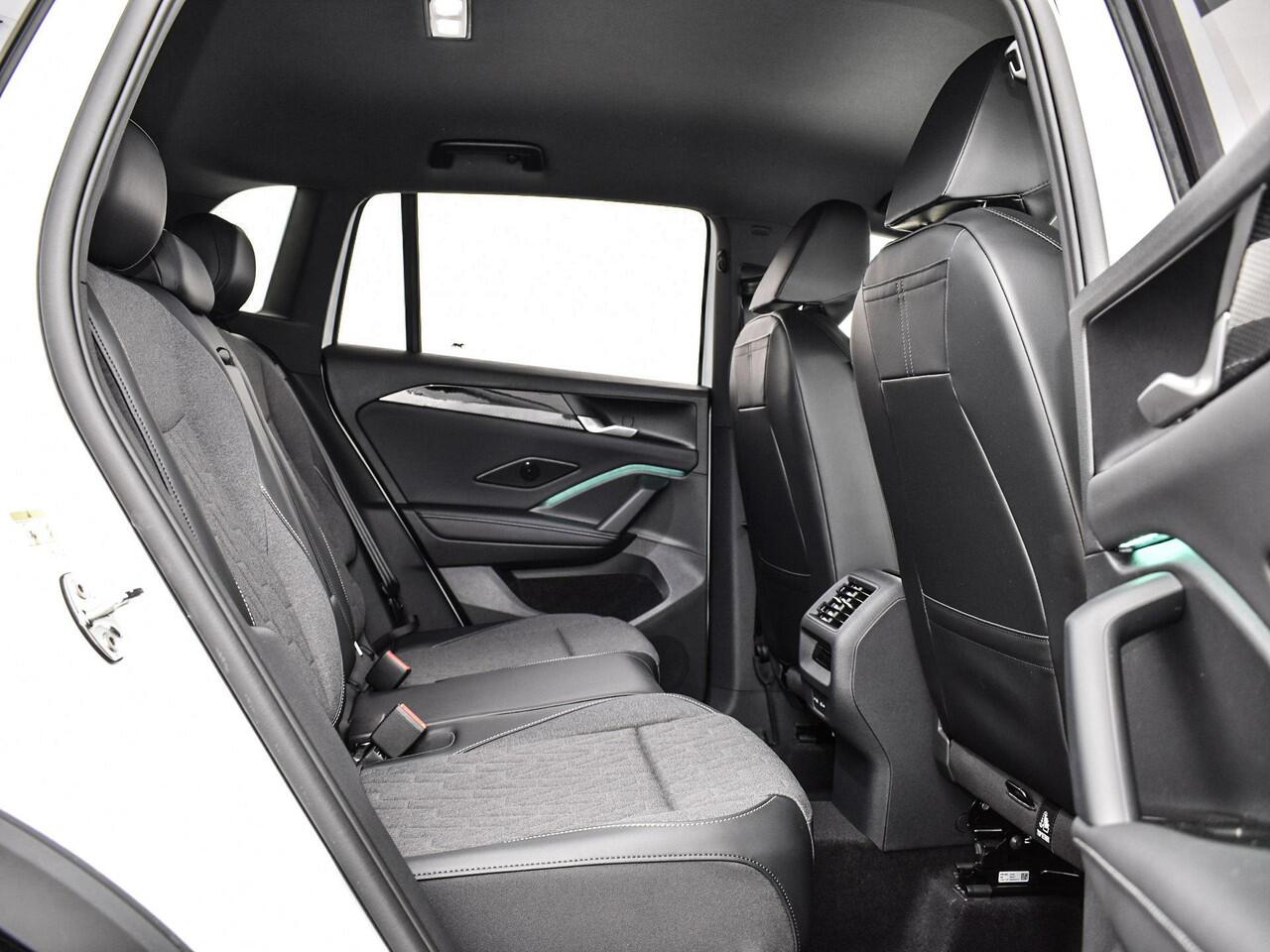 Volkswagen TIGUAN Life Edition 1.5 eHybrid 204 PK 6 versn. DSG · Comfort Pakket · Style pakket · Trekhaak inklapbaar, met elektrische ontgrendeling, incl. aanhangermanoeuvreerhulp Trailer Assist ·