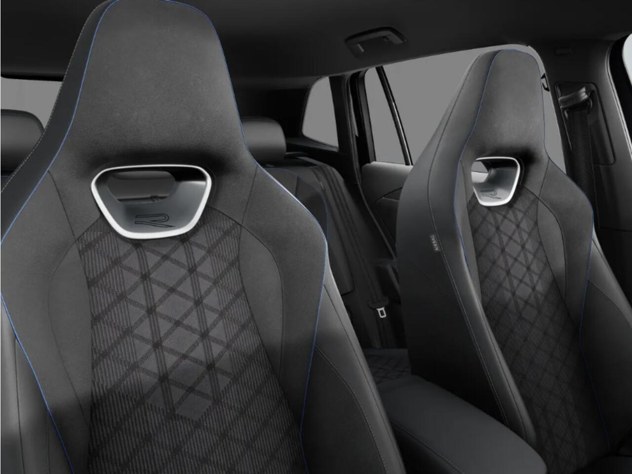 Volkswagen TIGUAN R-Line Edition 1.5 eHybrid 204 PK 6 versn. DSG · Black Style Pakket · Panoramaschuif-kanteldak · Trekhaak inklapbaar, met elektrische ontgrendeling, incl. aanhangermanoeuvreerhulp Trailer Assist · Prijs is inclusief inruilpremie ·