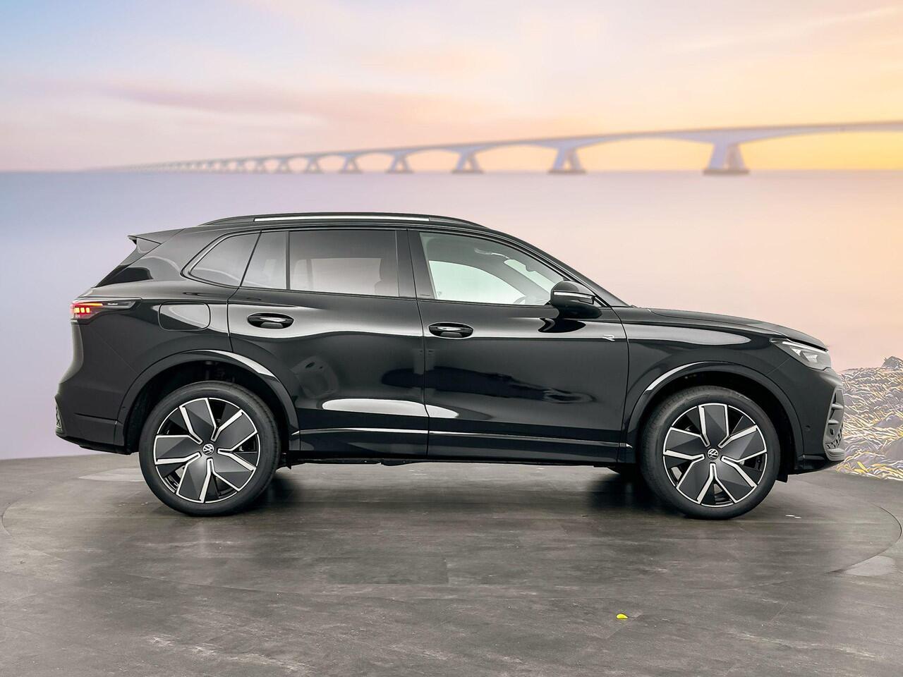 Volkswagen TIGUAN R-Line Edition 1.5 eHybrid 200 kW / 272 PK SUV 6 v