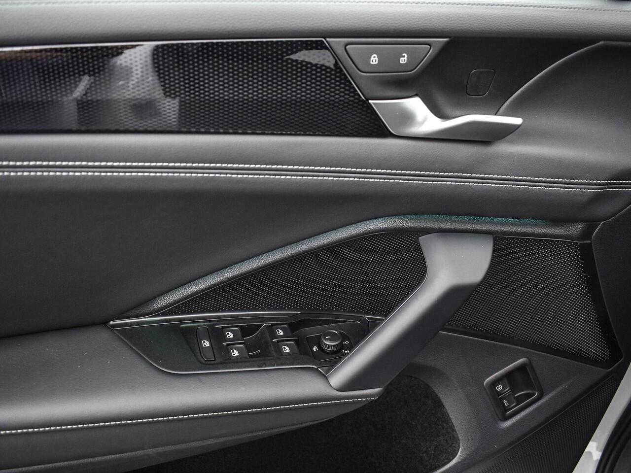 Volkswagen TIGUAN Life Edition 1.5 eHybrid 204 PK 6 versn. DSG · Comfort Pakket · Style pakket · Trekhaak inklapbaar, met elektrische ontgrendeling, incl. aanhangermanoeuvreerhulp Trailer Assist · All season banden ·