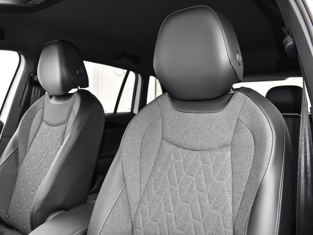 Volkswagen TIGUAN Life Edition 1.5 eHybrid 204 PK 6 versn. DSG · Comfort Pakket · Style pakket · Trekhaak inklapbaar, met elektrische ontgrendeling, incl. aanhangermanoeuvreerhulp Trailer Assist · All season banden ·