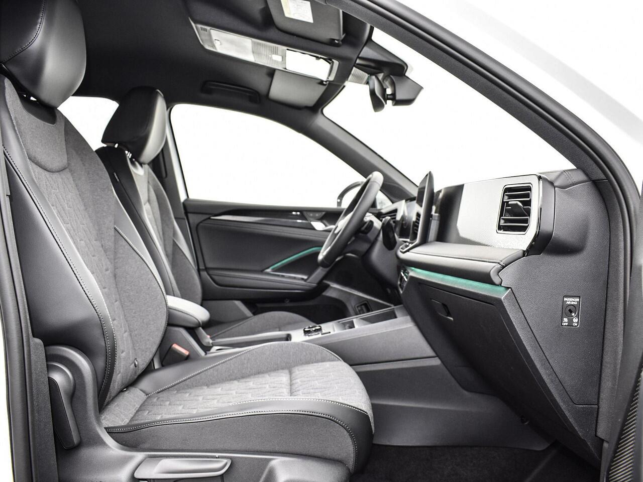 Volkswagen TIGUAN Life Edition 1.5 eHybrid 204 PK 6 versn. DSG · Comfort Pakket · Style pakket · Trekhaak inklapbaar, met elektrische ontgrendeling, incl. aanhangermanoeuvreerhulp Trailer Assist · All season banden ·