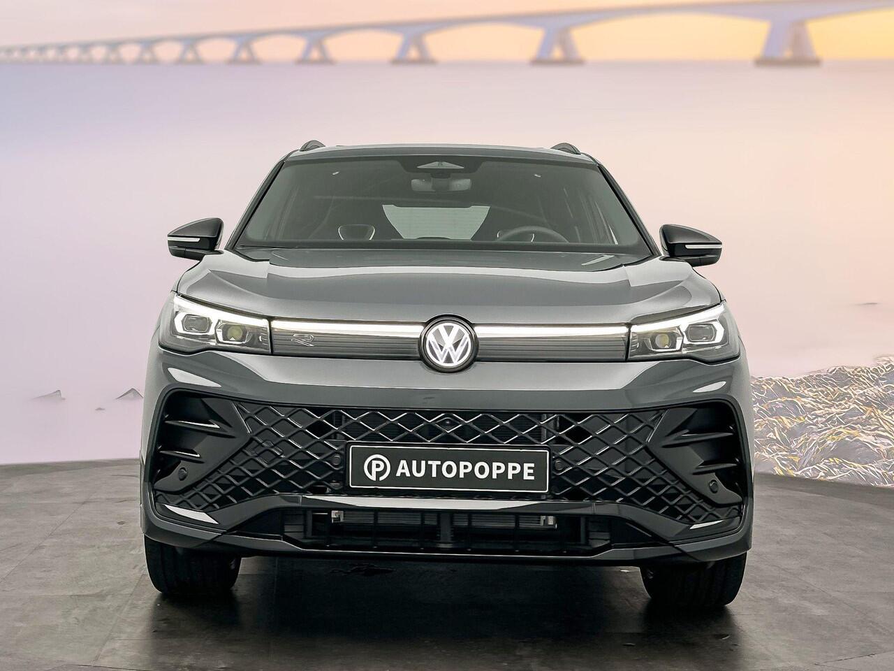 Volkswagen TIGUAN R-Line Edition Plug in Hybride 204 pk Black Style Pakket