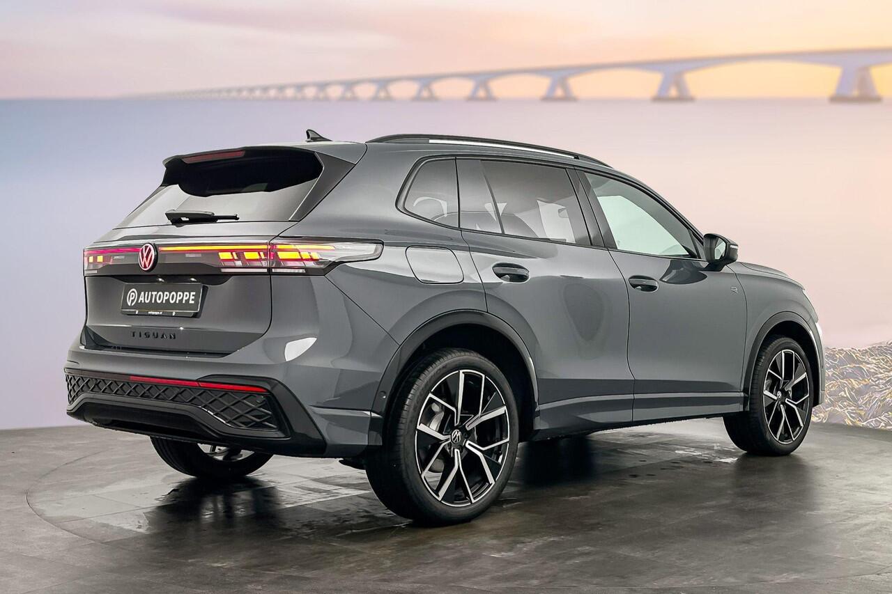 Volkswagen TIGUAN R-Line Edition Plug in Hybride 272 pk Black Style Pakket + 20 inch Leeds Velg