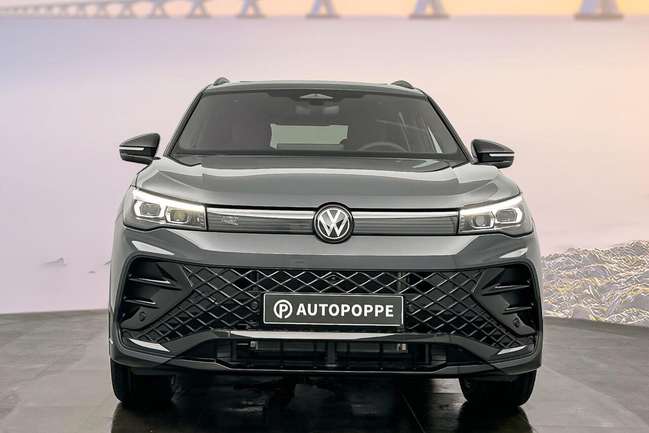 Volkswagen TIGUAN R-Line Edition Plug in Hybride 272 pk Black Style Pakket + 20 inch Leeds Velg