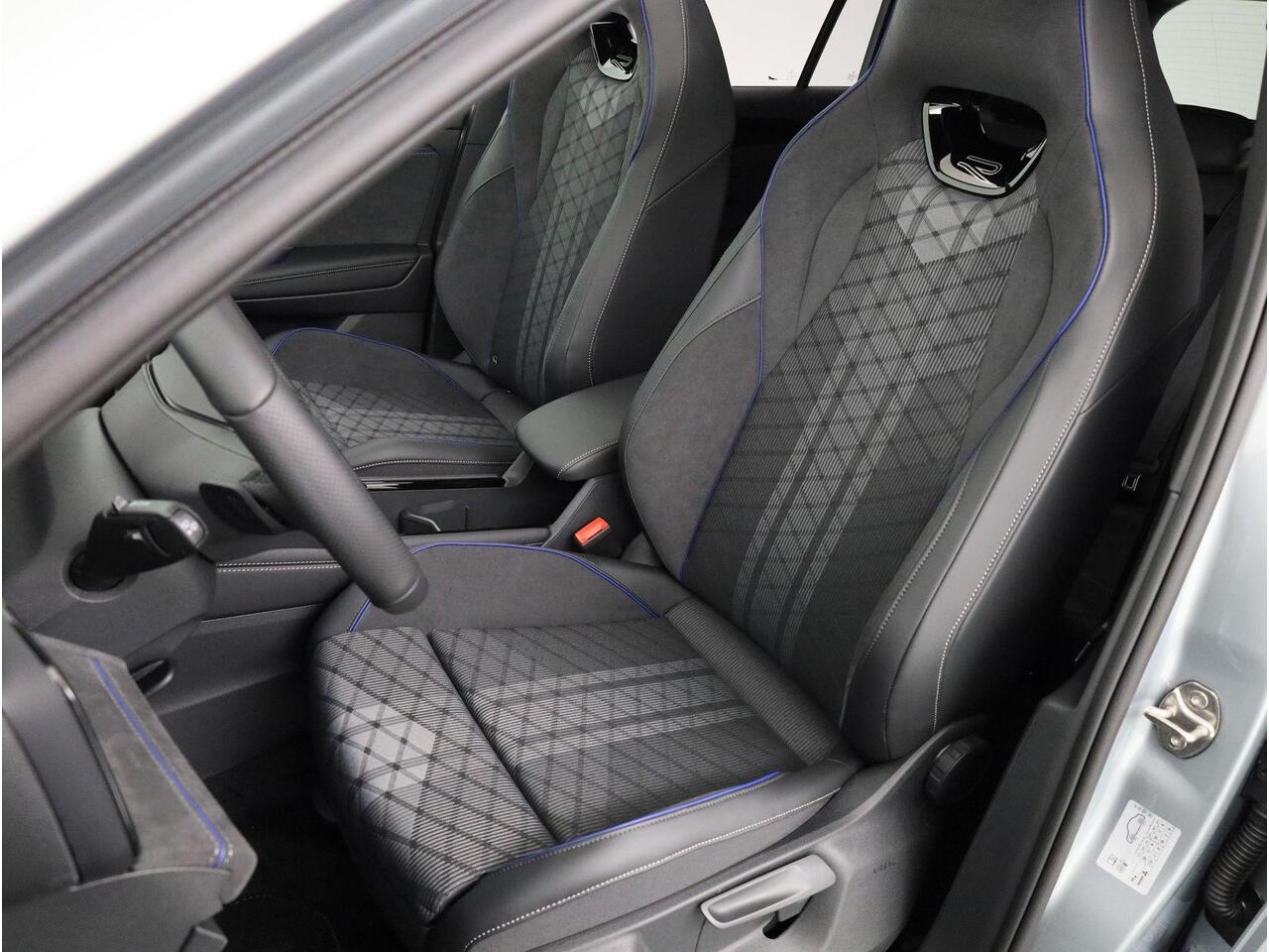 Volkswagen TIGUAN R-Line Edition 1.5 eHybrid 150 kW / 204 pk