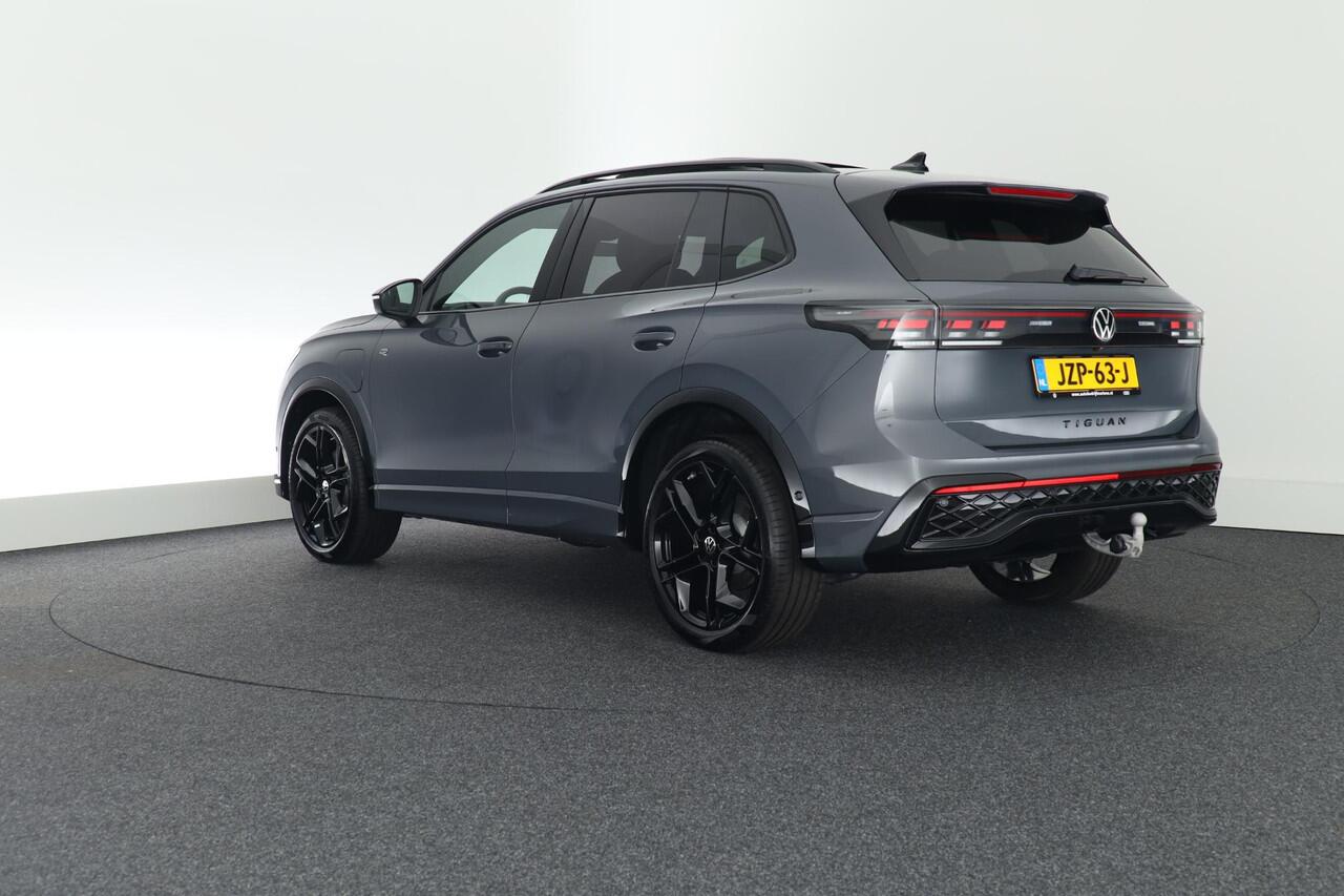 Volkswagen TIGUAN 1.5 204pk eHybrid R-Line Edition Black Style Trekhaak 360Camera Leder Head-Up harman/kardon Memory Massage Virtual Cockpit Navigatie