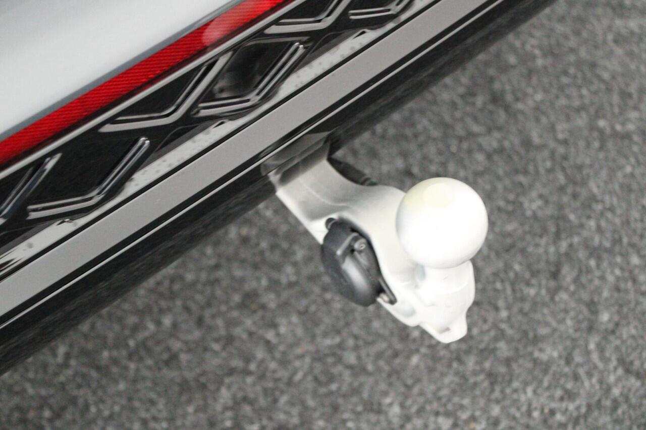 Volkswagen TIGUAN 1.5 204pk eHybrid R-Line Edition Black Style Trekhaak 360Camera Leder Head-Up harman/kardon Memory Massage Virtual Cockpit Navigatie