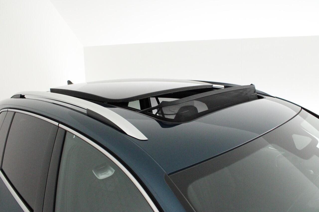 Volkswagen TIGUAN 1.5 272pk eHybrid R-Line Business Trekhaak Camera Keyless Massage Virtual Cockpit Panoramadak Carplay