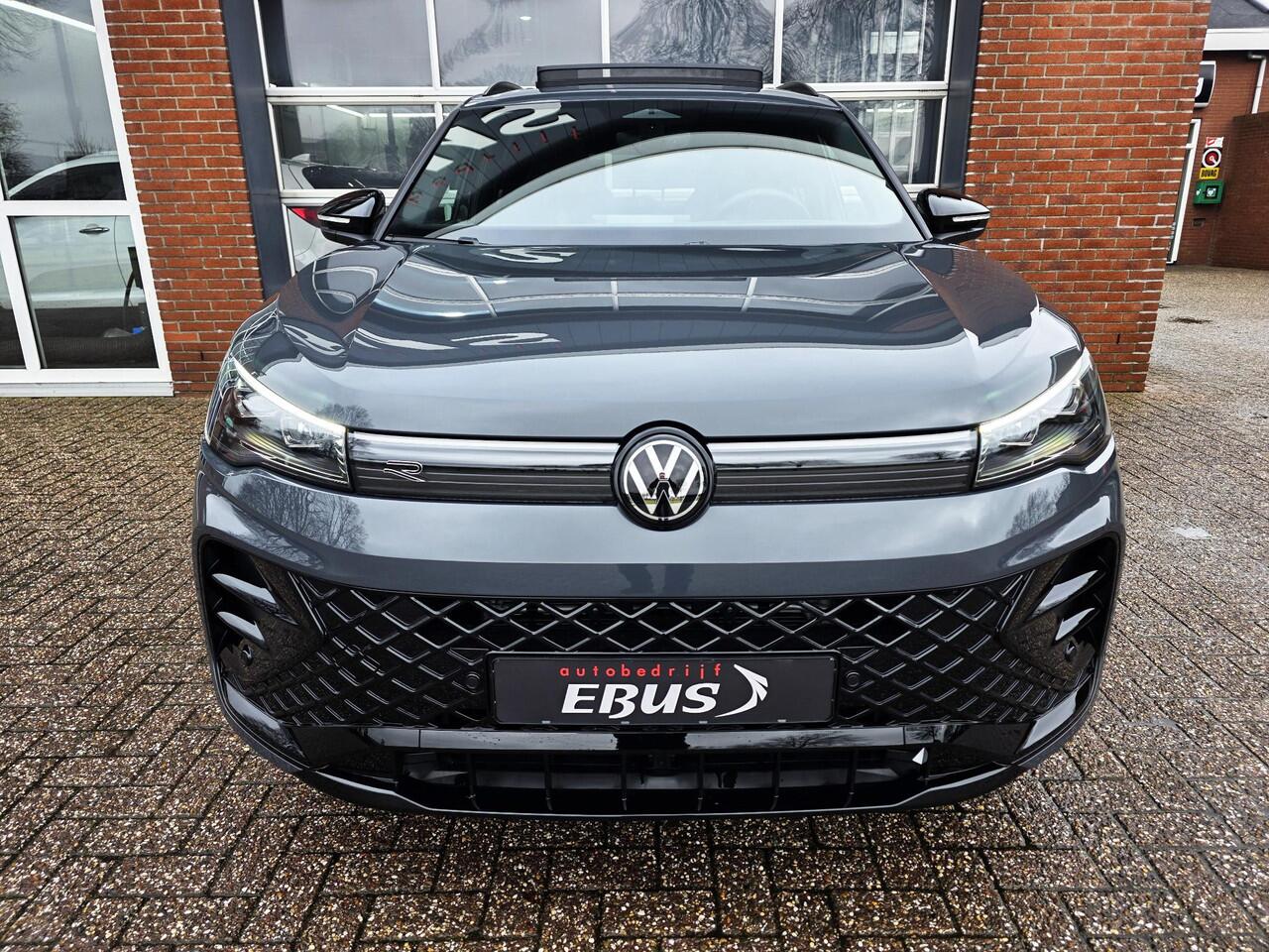 Volkswagen TIGUAN 1.5 eHybrid R-Line Edition HUD / Pano / Winterpakket