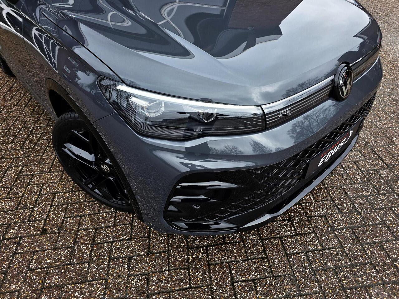 Volkswagen TIGUAN 1.5 eHybrid R-Line Edition HUD / Pano / Winterpakket