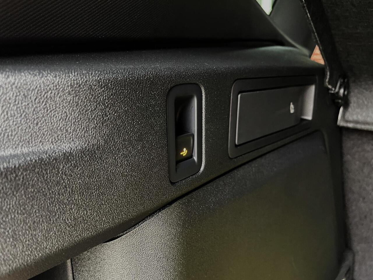 Volkswagen TIGUAN 1.5 eHybrid R-Line Edition HUD / Pano / Winterpakket