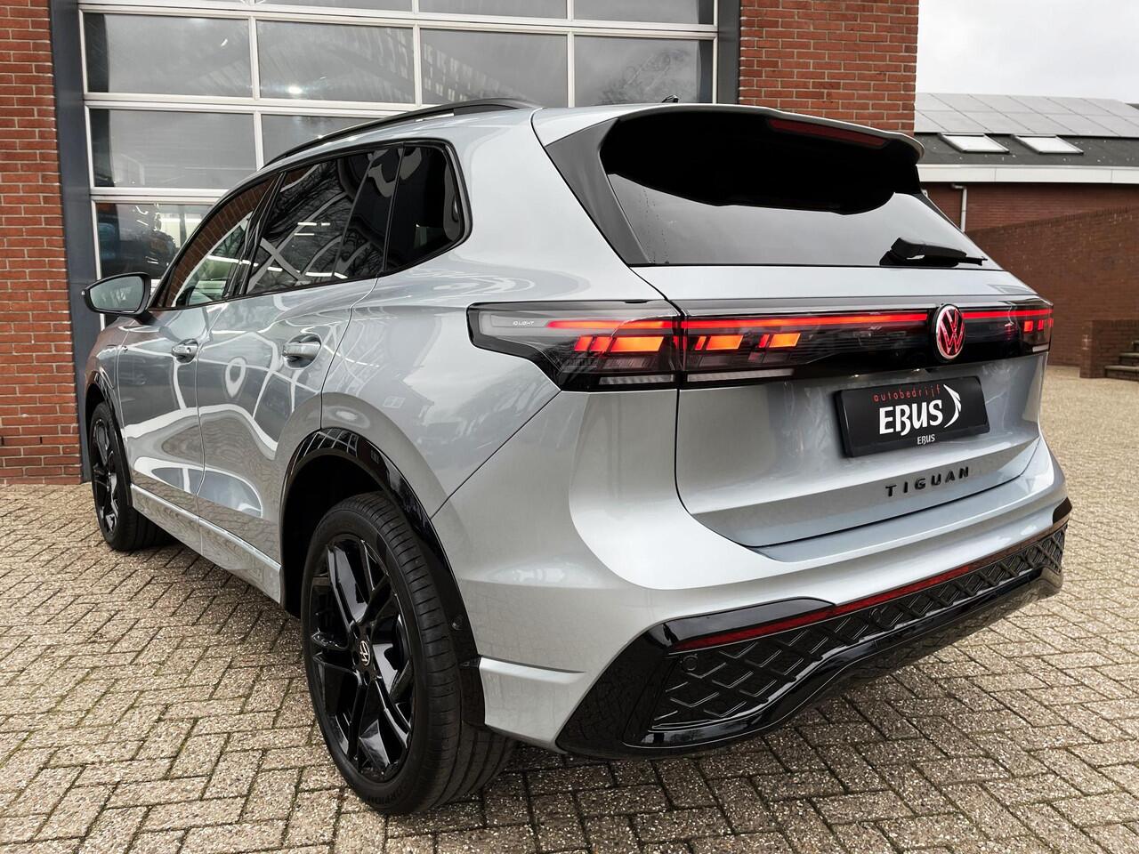 Volkswagen TIGUAN 1.5 eHybrid R-Line Edition HUD / Pano / Winterpakket